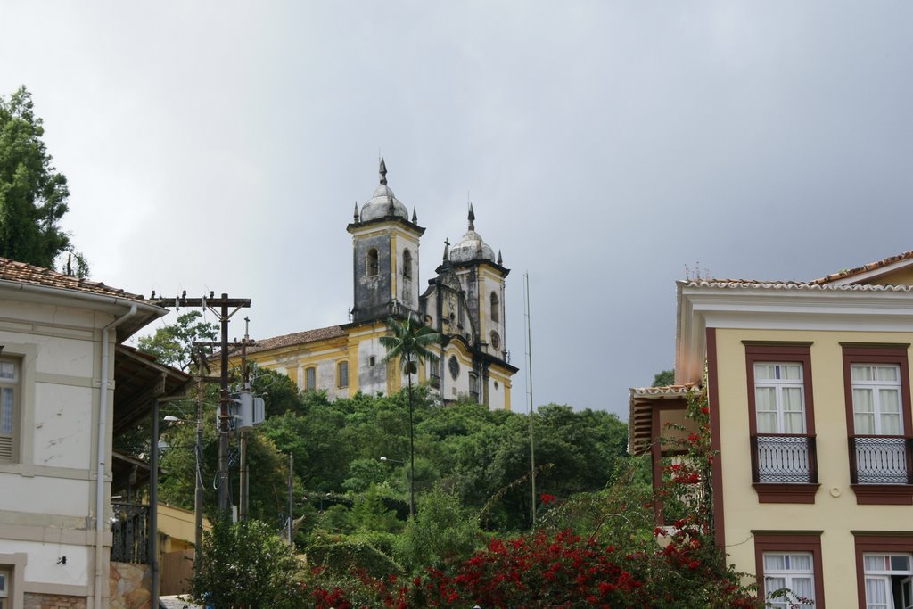 Igreja Sao Francisco de Paula - Ouro Preto by Fernando Bezerra