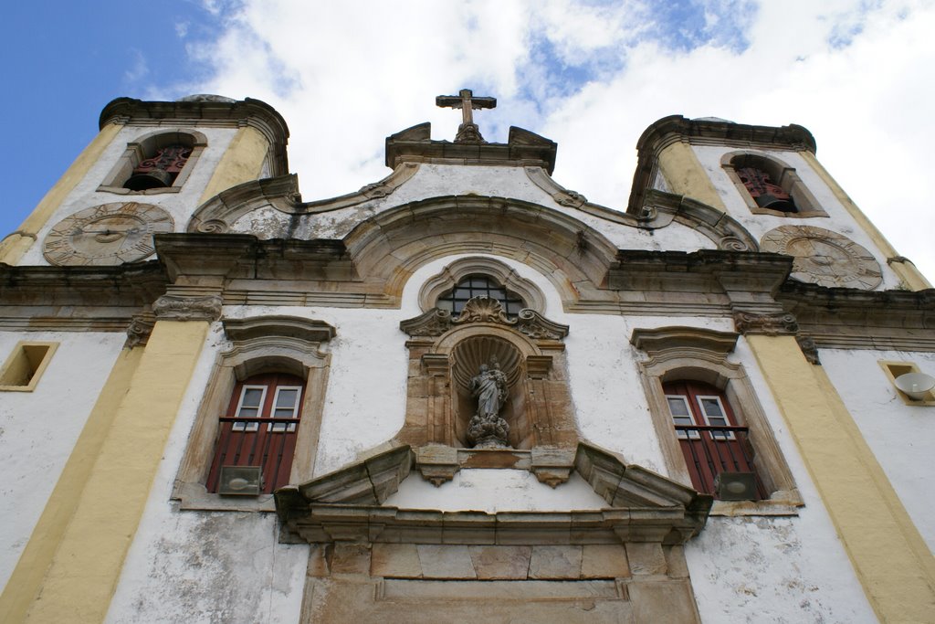 Igreja Santa Efigenia - Ouro Preto by Fernando Bezerra