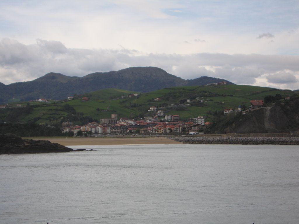 Zumaia (Gipuzkoa, Euskal Herria) by JSansinenea