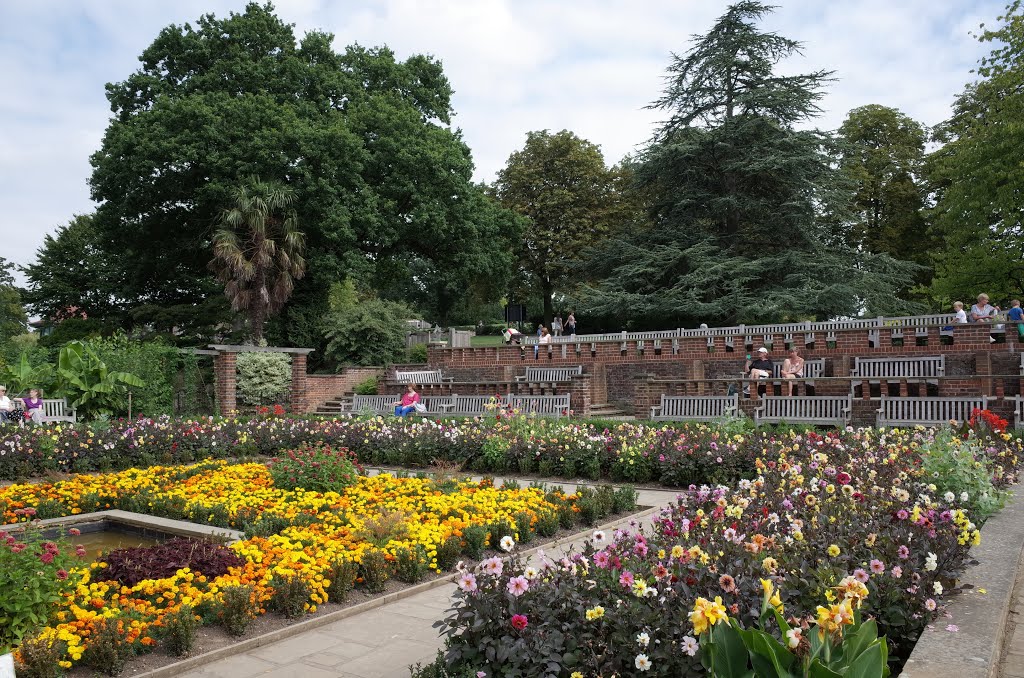 LONDON HORNIMAN MUSEUM GARDENS by Alan McFaden