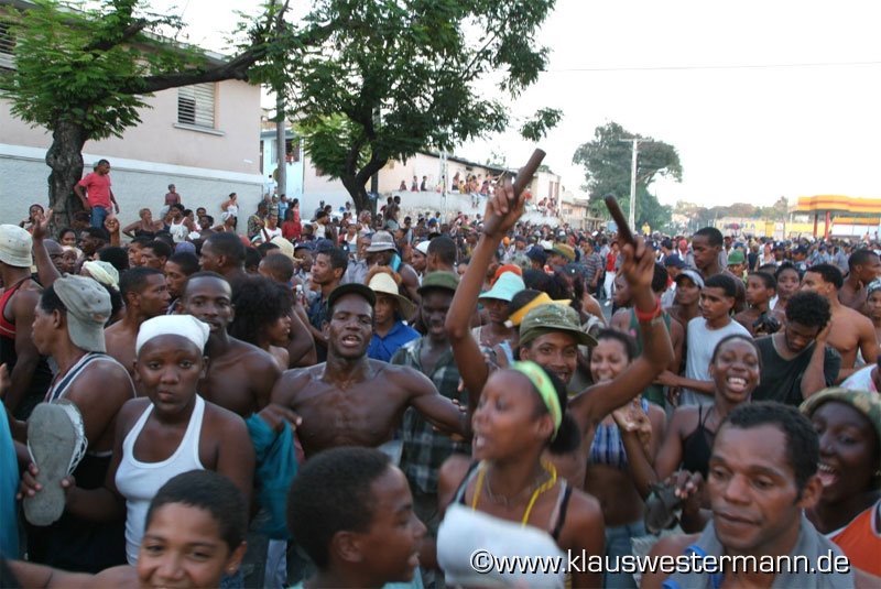 Santiago-de-Cuba-19 by klaus westermann