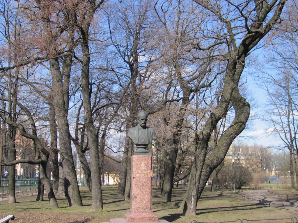 Chaikovsi monument. Чайковский by ADlexandr