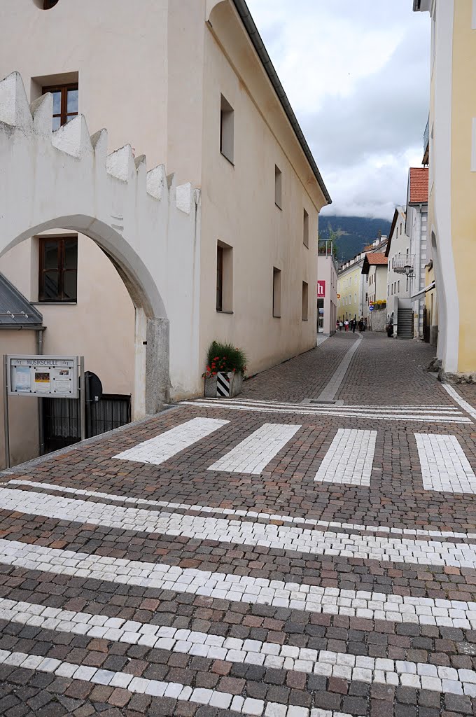 Dorfstraße in Mals by hadewephoto