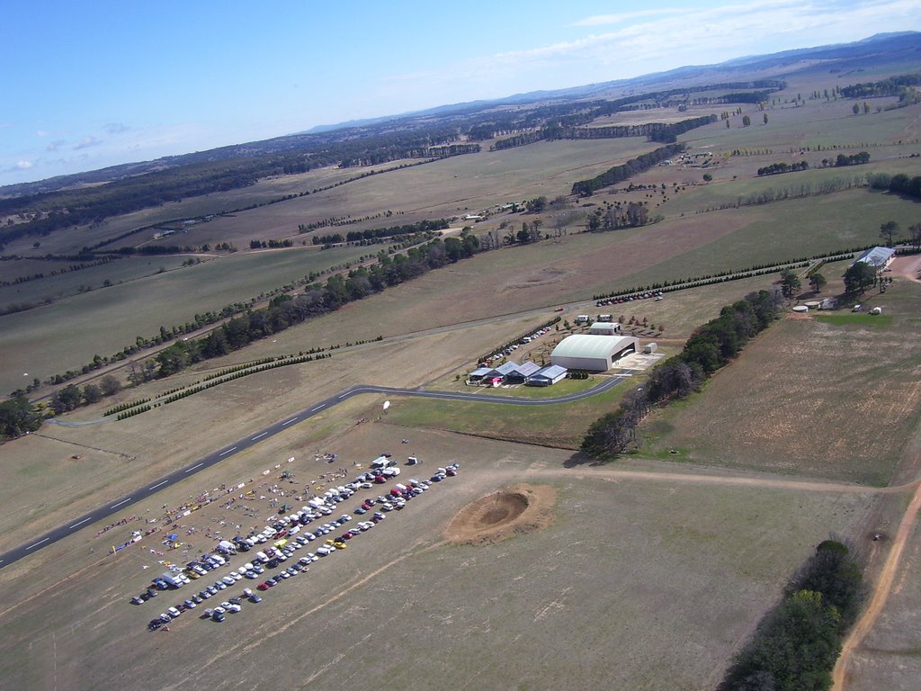 Bowylie Scale Rally - Gundaroo NSW by John Kinnane