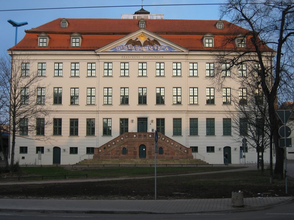 Hauptgebäude Franckesche Stiftung by Klaus Peters