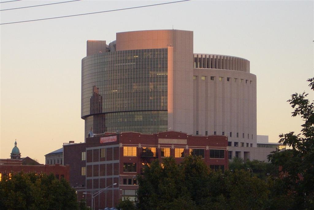 Courthouse, at sunset, from near Independence Avenue & Wyandotte, Kansas City, MO by marnox1