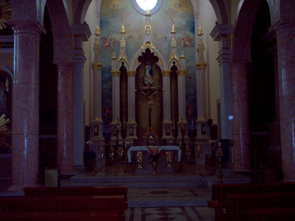 Interior del Templo de Florencia by francisco.gonzalez@inegi.org.mx