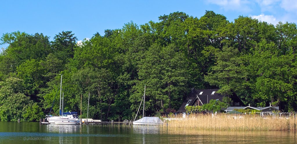 Haus am See by dunkelkristall