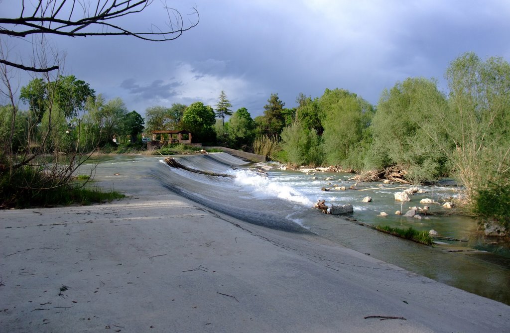 2008 - Fiume esino Vista dalla Chiusa del Vecchio Rotone by ♥ stazio vinicio