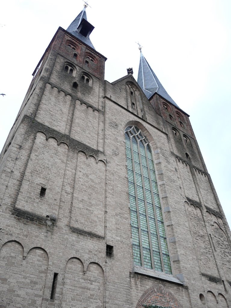 Voorzijde van de Bergkerk, Deventer by David Jimmink