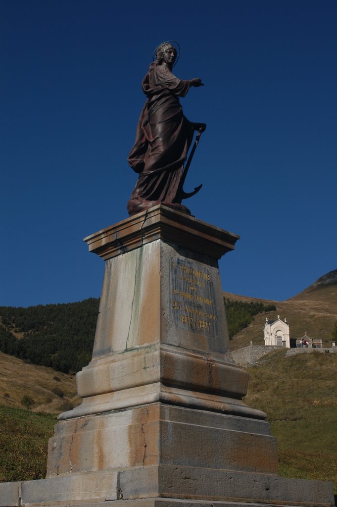 Statua Madonna de la Salette by Gianni Dalla Costa