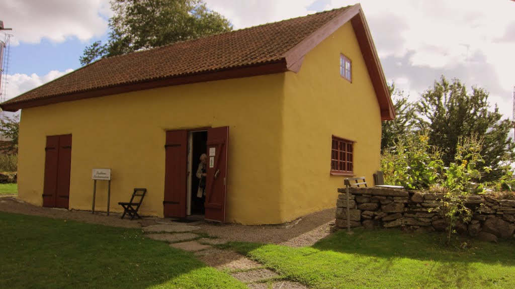 Museet Gudhems klosterruin by Björn Henrichsén