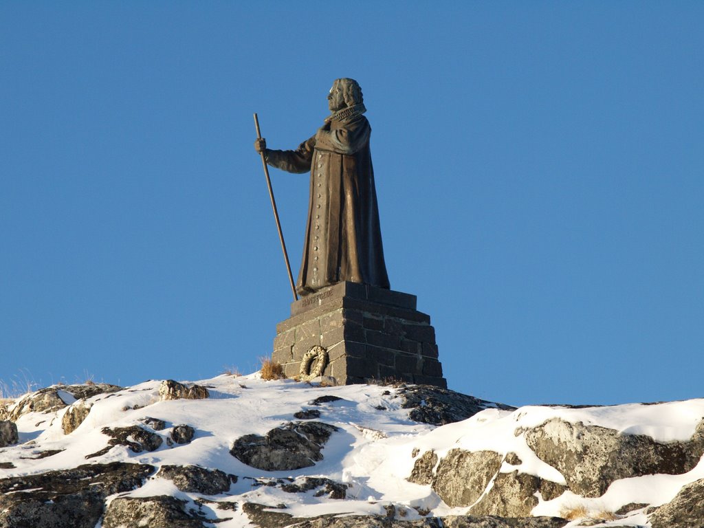 Hans Egedes Statue by Harald Sandborg