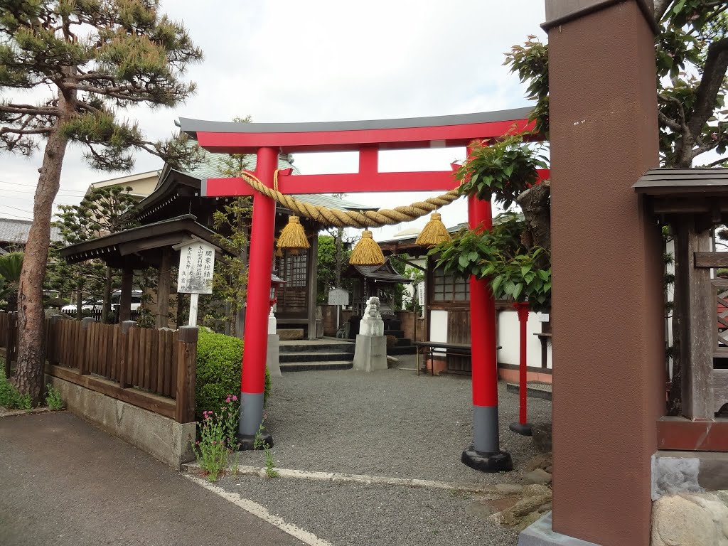 大黒天開運神社 by 日室大樹