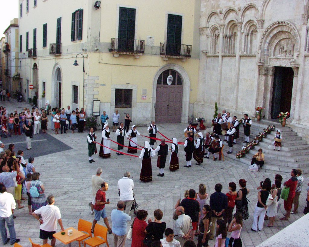 A' shcaffette ballo folkoristico by Poli Enea