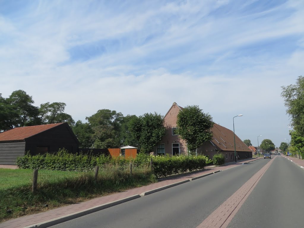 NL - Elst - Rijksstraatweg by Danny Danckaert