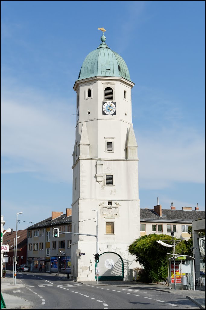 Marktturm in Fischamend by Robert Heilinger