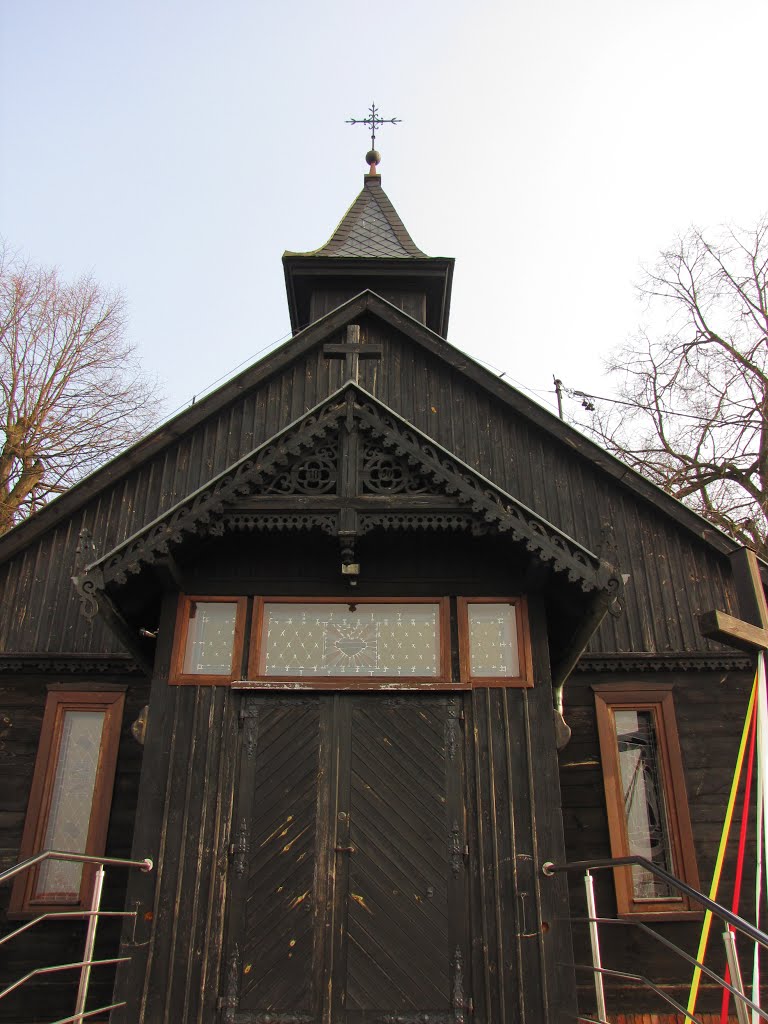 Mała Nieszawka - Kościół parafii Najświętszego Serca Pana Jezusa. Przed II Wojną Światową świątynia należała do zboru Mennonitów. by krzysztofk