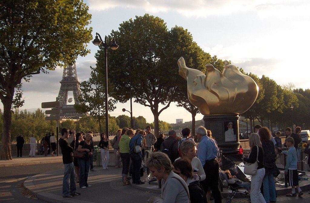 France, Paris by Mirosław Kręzel