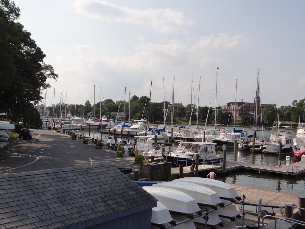 Marina -Annapolis, Maryland by cicero r maciel