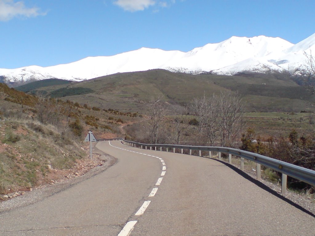 N260 near of perves by jose antonio navarro