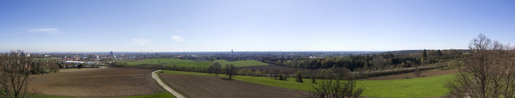 Augsburg Panorama April 2008 by pfuideifi