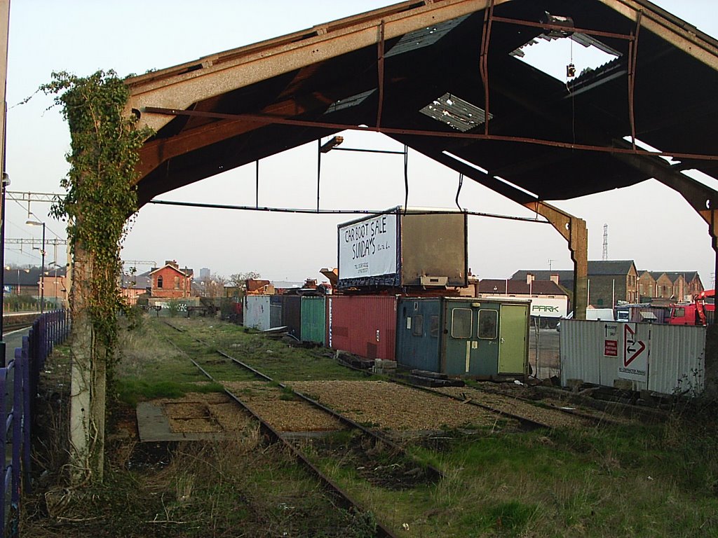 Old goods shed (?), Hythe Station, Colchester before reconstruction works 2008 by Robert Shepter