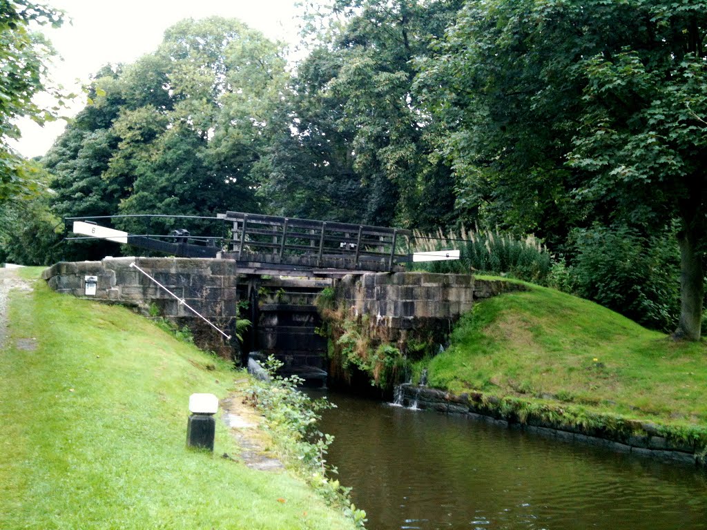 Lock gate on the Rochdale Canal. by rustyruth