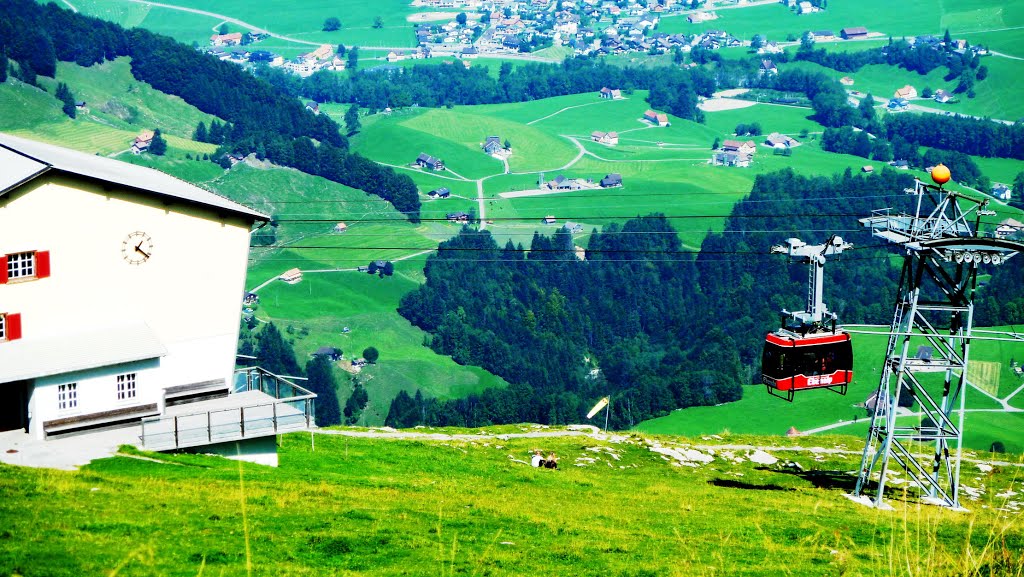 Schwende-Ebenalp Bergstation T2013-09-05_1P 035 © http://www.fahidi.eu by Béla Fahidi