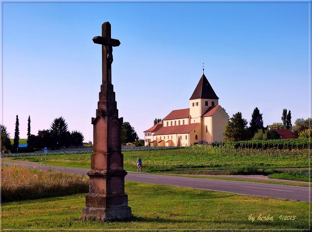 Altes Wegkreuz vor St. Georg by herba