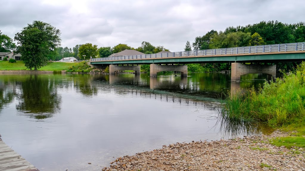 West Lieg Avenue bridge by D200DX