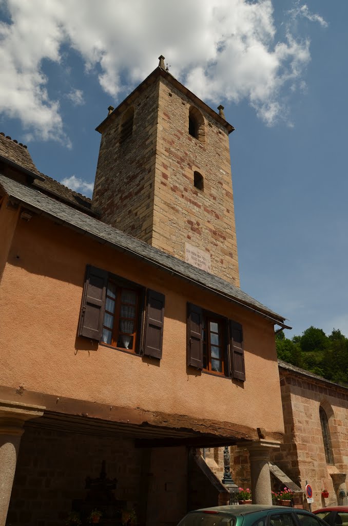 Eglise Saint Martin - La Canourgue (Lozère) by Naru Kenji