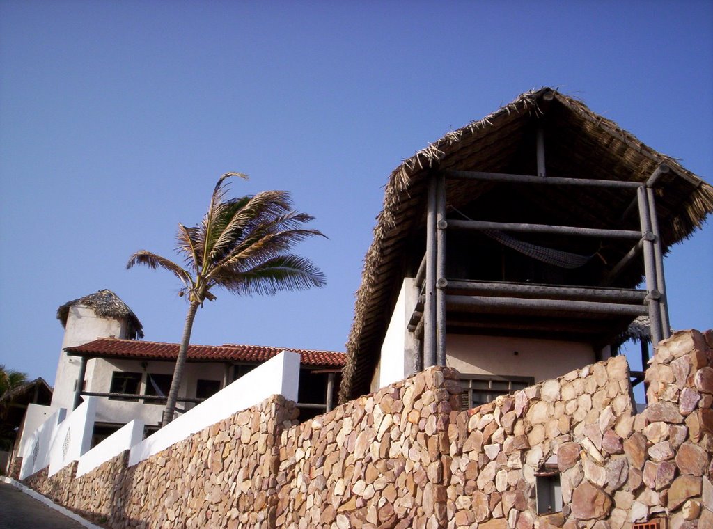 Pousada em Canoa Quebrada Aracati-CE Brasil by Esio Luiz