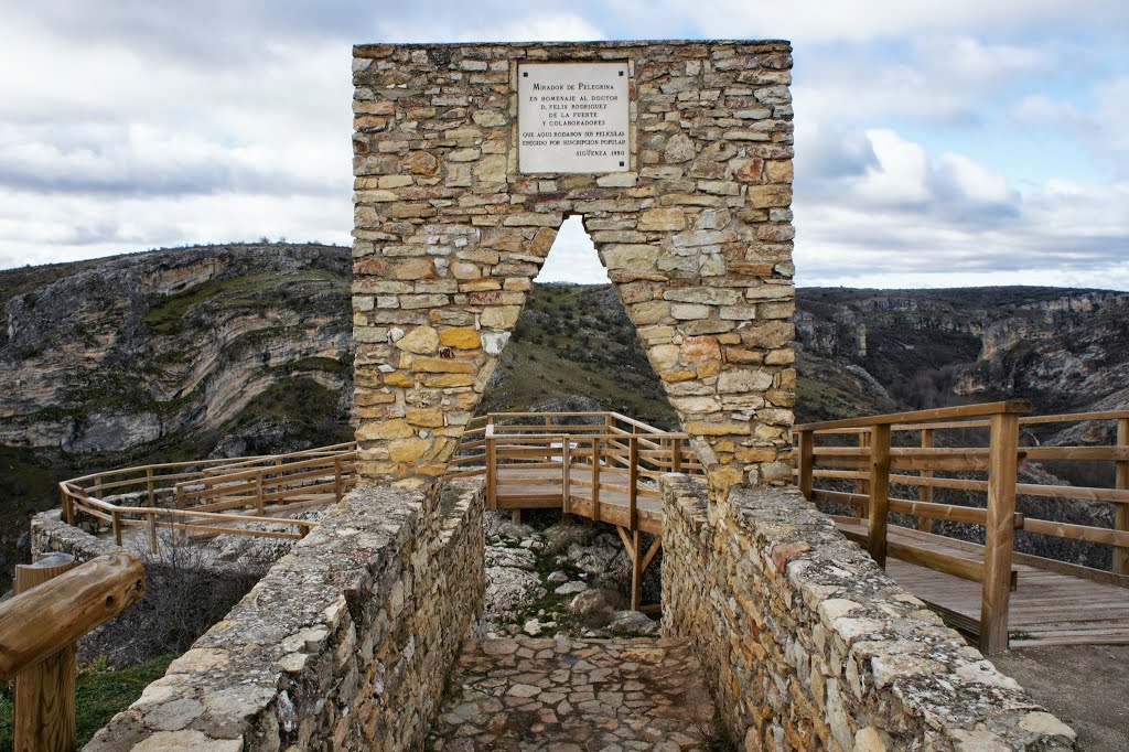 Siguenza _ Guadalajara - España by Yure