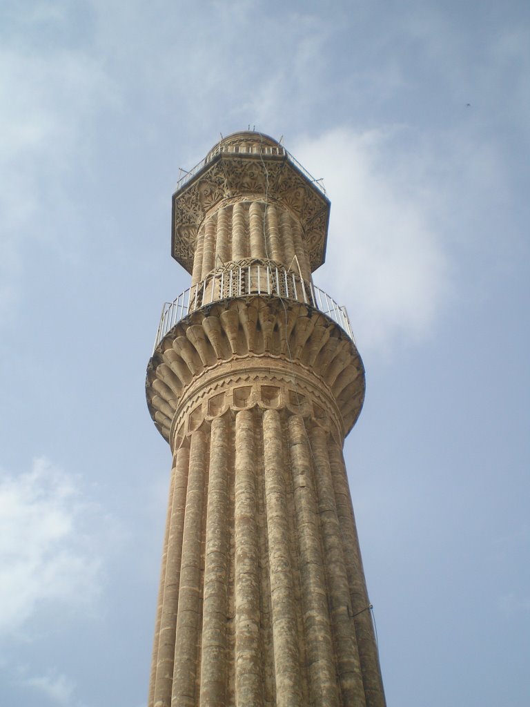 Medrese Camii by cuneytsahin@live.de