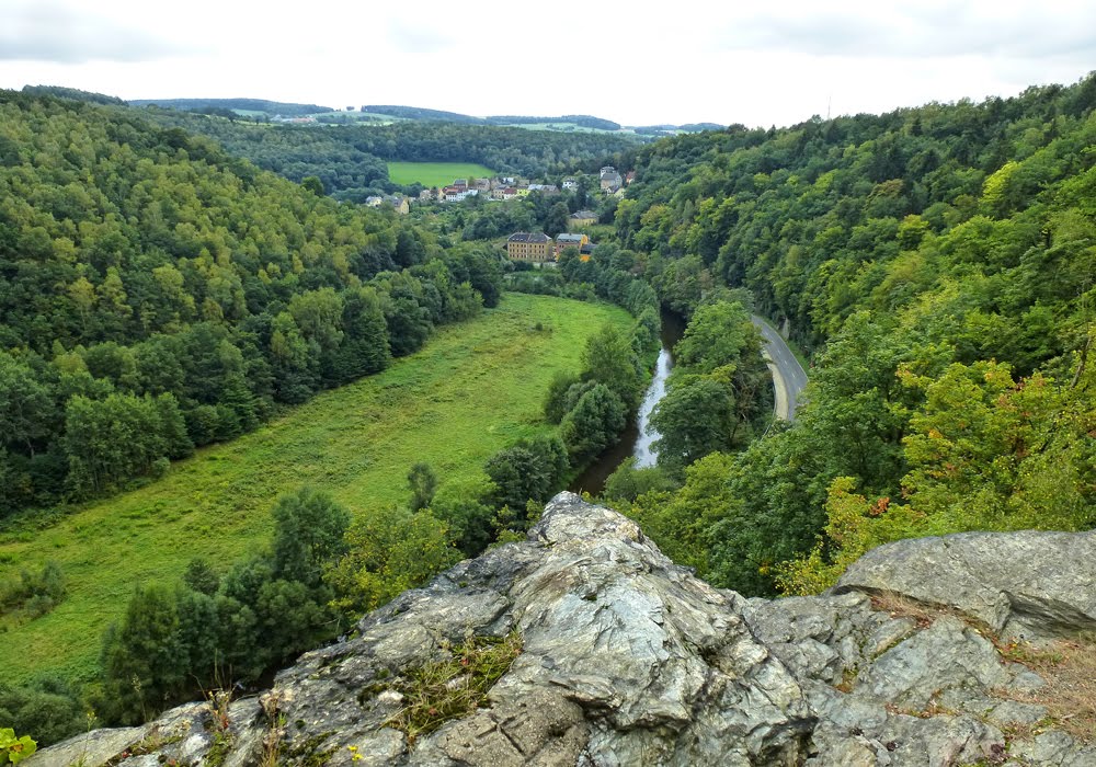 Blick von der rothenthaler schweiz auf rothenthal by ulrich schwelle