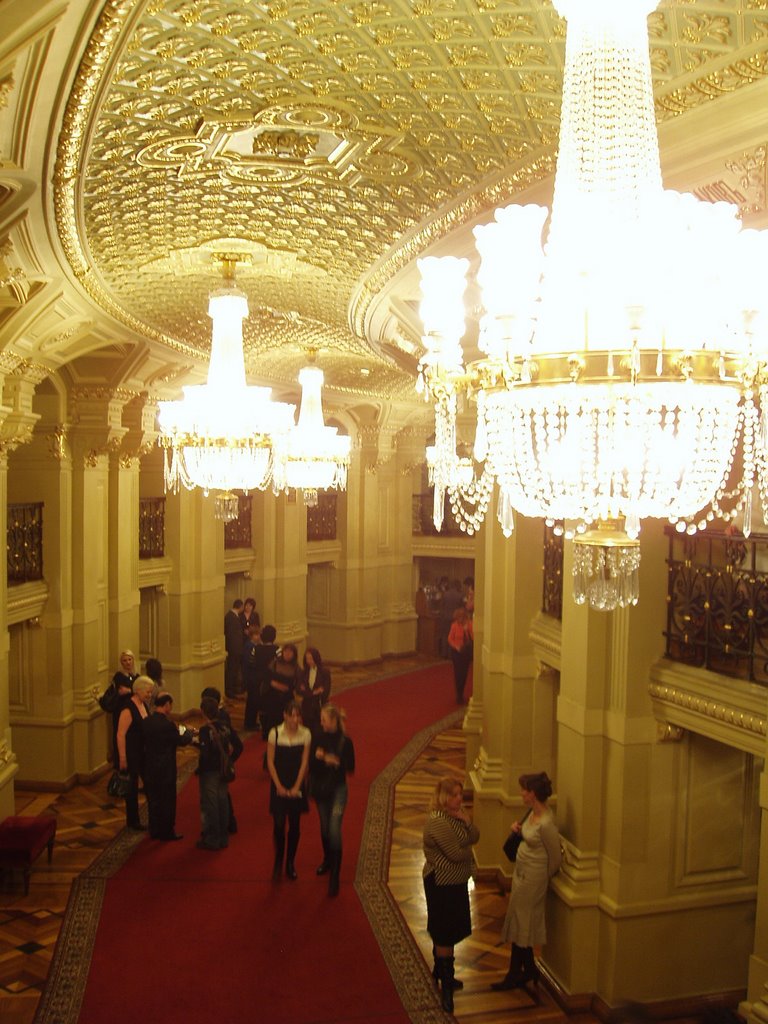 Kiev - Opera interior by Noud