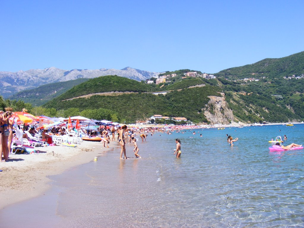 Budva Jaz strand by Michel János