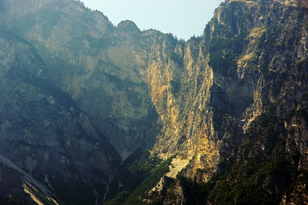 Bergwelt by Jürgen Düring