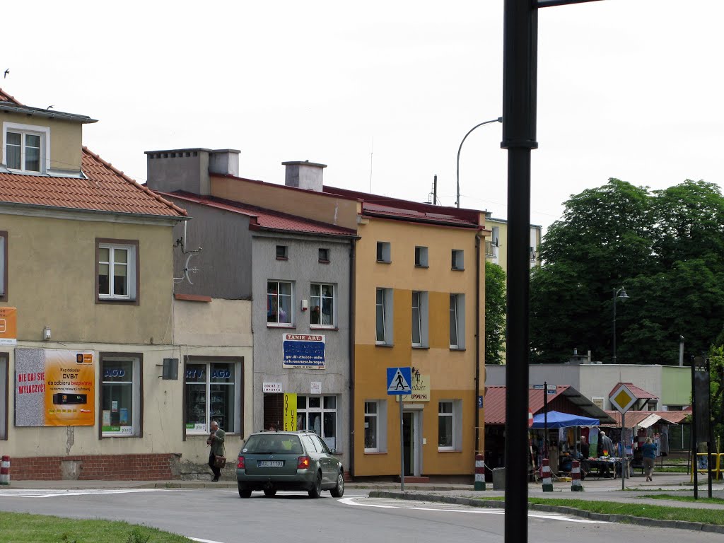 Biskupiec, Rynek (pl. Wolnosci) by Janusz Sliwinski