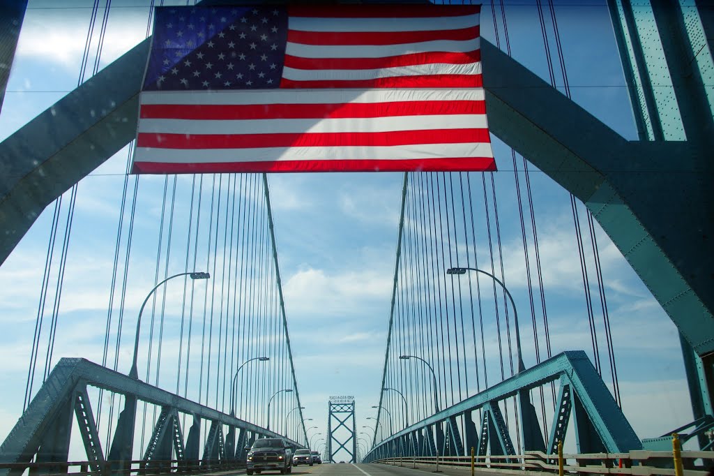 Ambassador Bridge by Rumiana Koynova-Tenchova