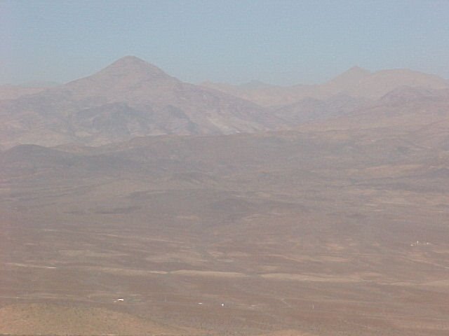 Cerro Chehueque desde Cerro Tamarico by Rene Ossandon Pizarr…