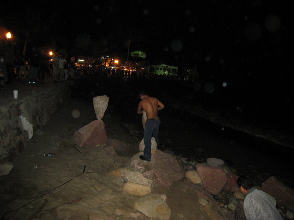 Stone-balancing-guy!!! by Miabrammer