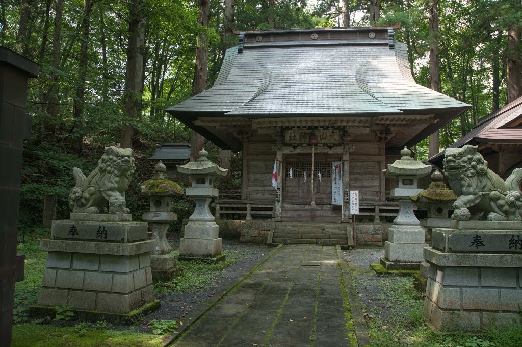 大山祇神社御本社（おおやまづみじんじゃ）お社　福島県西会津町 by nyanta2030