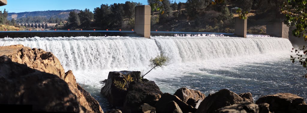 Fish Barrier Dam, Feather River, Oroville, CA by Hank Hansen