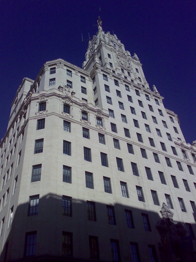 Edificio de la Telefonica. Gran Via (Madrid) by cletos