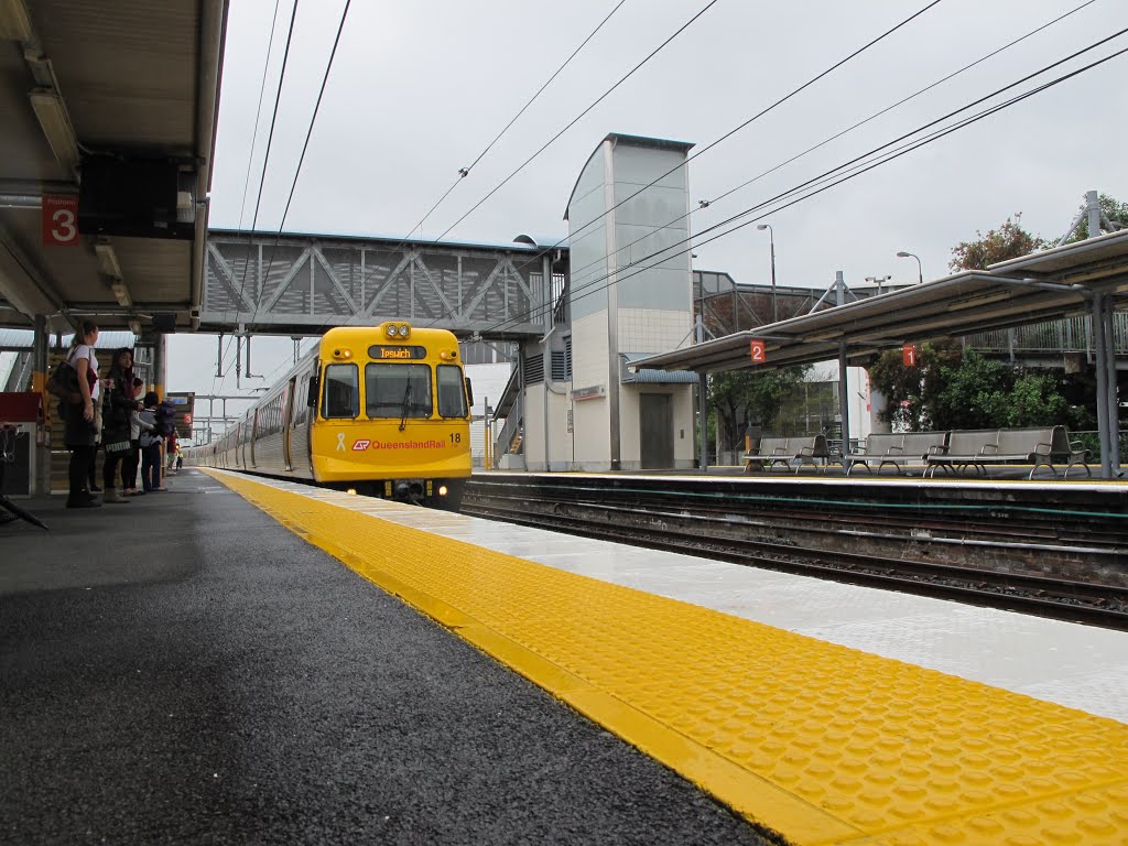 Train coming into Northgate 16th.September 2013. by frances5