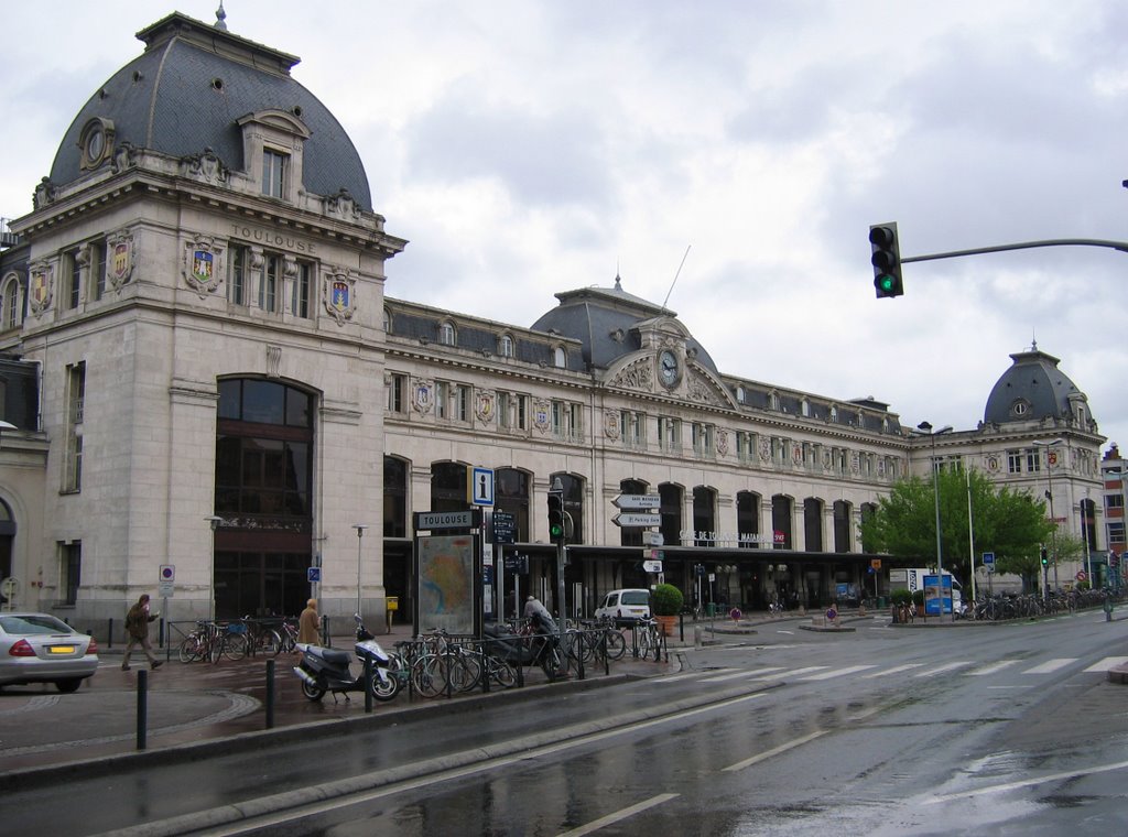 Matabiau, gare SNCF. by Phil'Ours