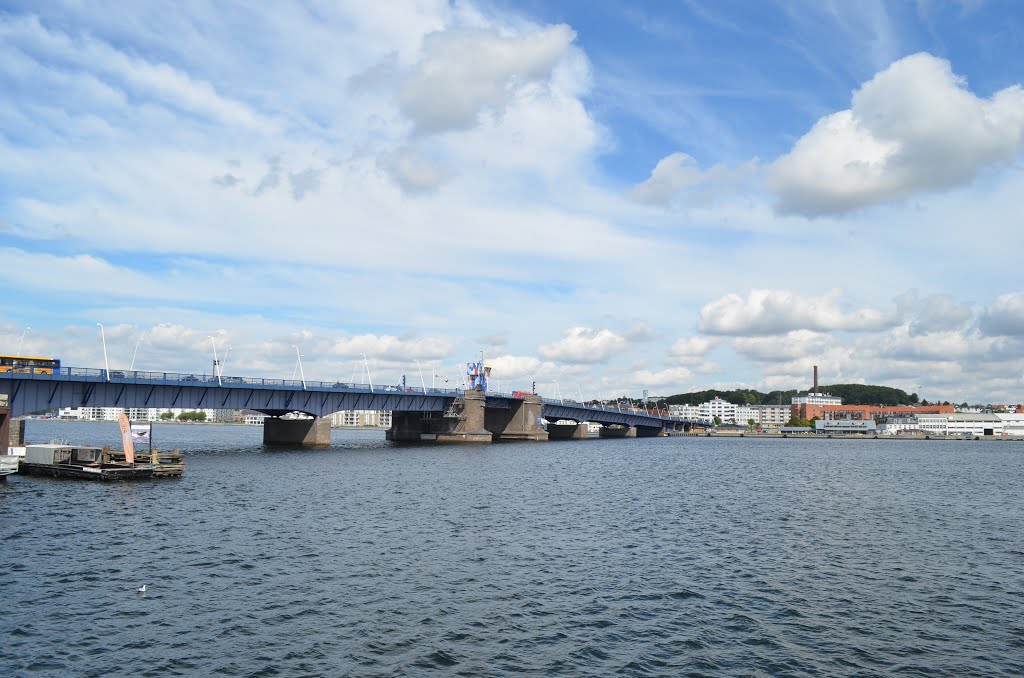 An der Hafenpromenade in Aalborg by Kersten MB