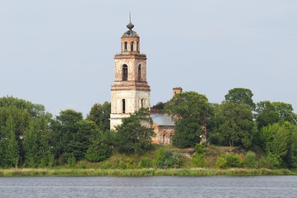 Church of Our Lady of Smolensk (1771) / Церковь Смоленской Богоматери (1771 год) by Sergey Kreps